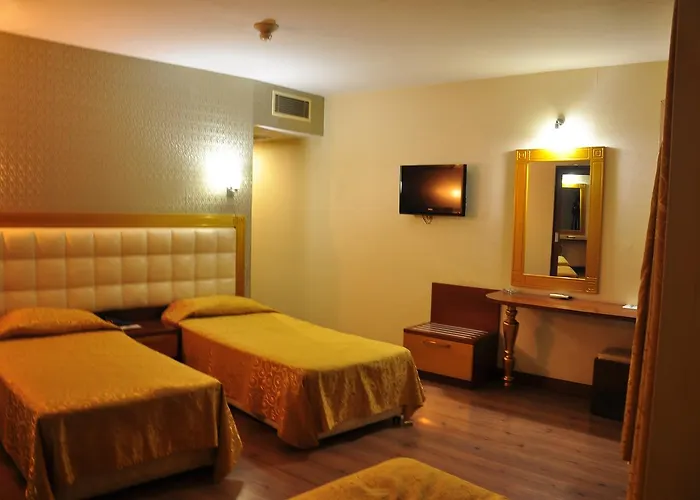 Kayalar Hotel